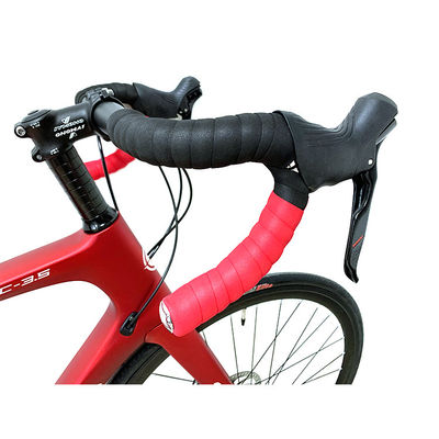 Fournir un vélo routier à carbone 700*25c avec 2x11 vitesses et frein hydraulique ZOOM