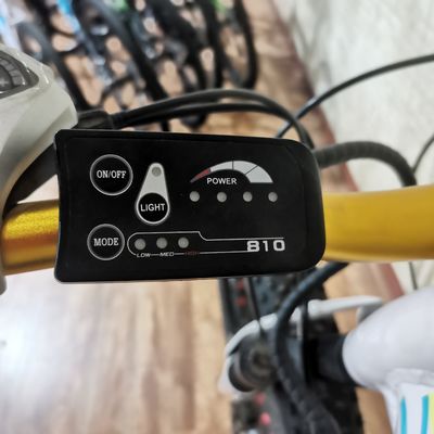 Fabriqué 26 pouces vélo électrique à pneus gras avec 48v 500w moteur batterie au lithium alimenté