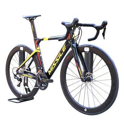 Vélo de route en fibre de carbone pour hommes avec matériau de jante 430/470/500/530 et cadre en fibre de carbone
