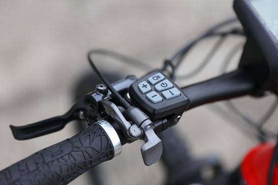 350w Bafang Motor Carbon Frame Vélo électrique avec batterie au lithium et vitesse 50km/h