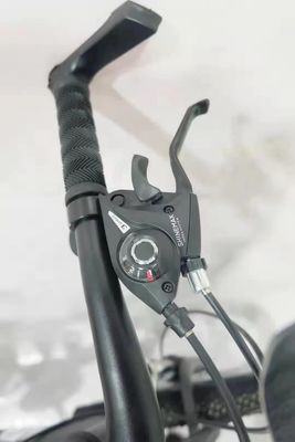 Vélo routier léger en alliage d'aluminium de 26 pouces 21 vitesses et capacité de charge de 150 kg