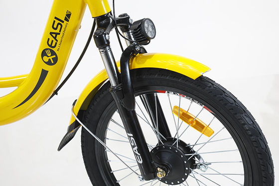 Vélo électrique avec conduite de freinage