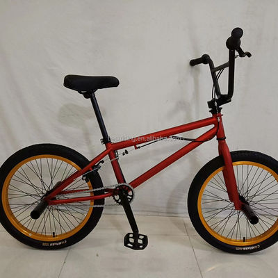 Bicicle en acier 20 pouces BMX pour les enfants Freestyle spectacle de vélo Performance vélo de rue