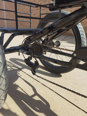 Cadre en acier au carbone élevé 7 vitesses Trike cargo avec roues en alliage d'aluminium de 24 pouces d'épaisseur