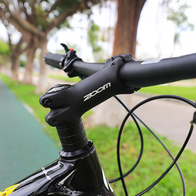 Vélo de montagne en fibre de carbone de 29 pouces avec chaîne YBN S12S et plaquettes de disque de frein de 160 mm