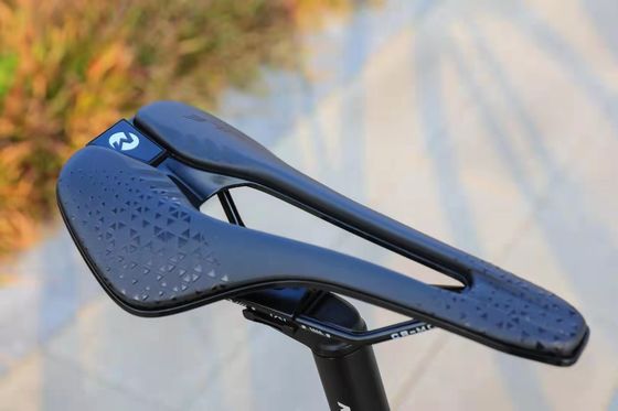 Vélo de montagne à disque hydraulique MTB 27.5 pouces 11 Vitesse pour un adulte Poids brut 13
