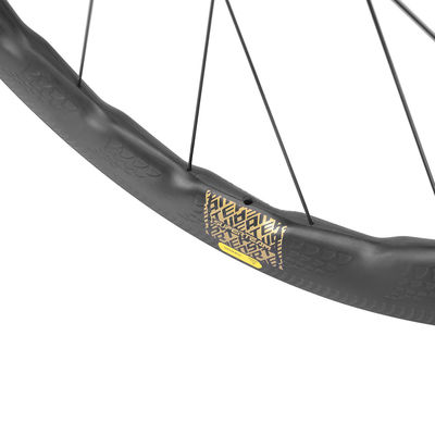 Vélos de vélo de route en fibre de carbone 25 mm largeur 50 mm profondeur moyeux de roulement céramique