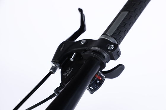24 pouces pneus de vélo de montagne avec fourchette Sus Fokr verrouillable et double bordure murale couleur Cnc