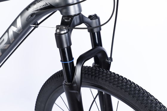 Vélo de montagne avec frein à disque hydraulique Yinxing et jante en acier 26/27.5/29 pouces