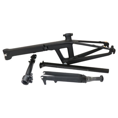 Cadre de vélo en carbone élégant de 20 pouces avec mode de traitement de surface brillante et BB92mm Pressfit
