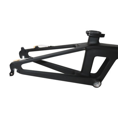 Cadre de vélo en carbone élégant de 20 pouces avec mode de traitement de surface brillante et BB92mm Pressfit