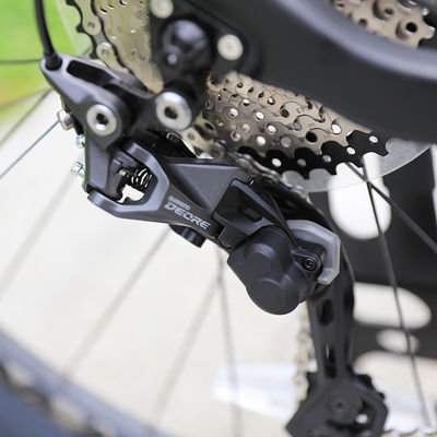 Vélo de montagne en fibre de carbone de 29 pouces pour adultes avec une cassette HG de 11 à 50 T