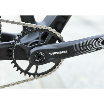 Bon vélo de montagne avec une capacité de charge de 130 et une cassette HG de 24 vitesses de 11 à 50 tonnes