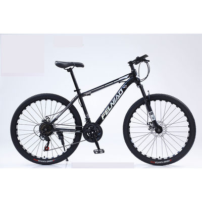 Vélo de montagne en aluminium avec capacité de charge de 100 kg et système de freinage hydraulique Shimano