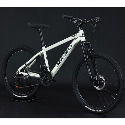 Bicycle de montagne de modèle de base en aluminium à 7 vitesses et frein à disque hydraulique