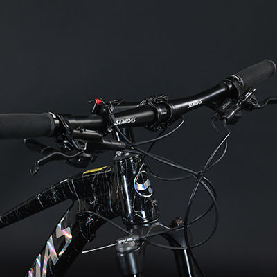 Vélo de montagne de vitesse avec le guidon en aluminium et le système de freinage hydraulique Shimano
