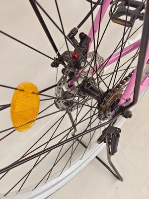 24 pouces vélo de ville vélo de ville à vitesse unique frein à disque avec dynamo lumière