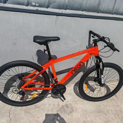 Vélo de montagne sportif cadre en alliage d'aluminium Vélo de montagne enduro